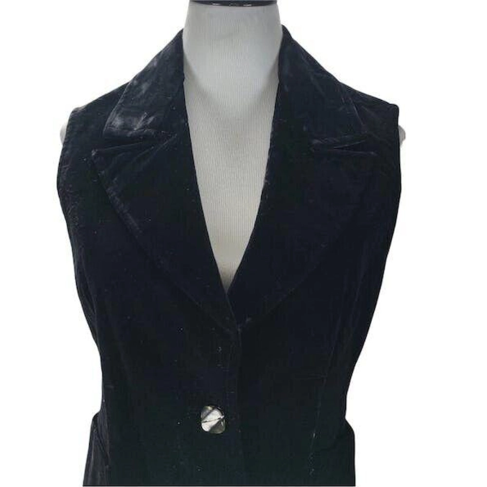 Vintage 70s Midi Skirt Suit Size M Black Velvet Two Lucite Button Vest Vintage 70s Midi Skirt Suit Size M Black Velvet Two Lucite Button Vest